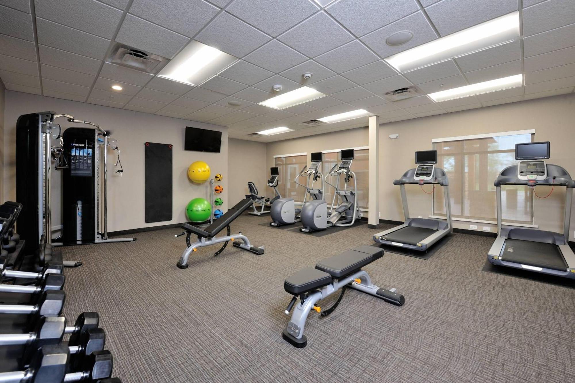 By Marriott Houston 3*